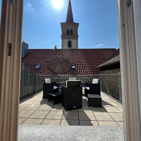 Privatzimmer Im Herzen Von Ипхофен Екстериор снимка