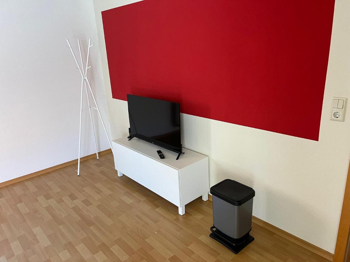 Privatzimmer Im Herzen Von Ипхофен Екстериор снимка